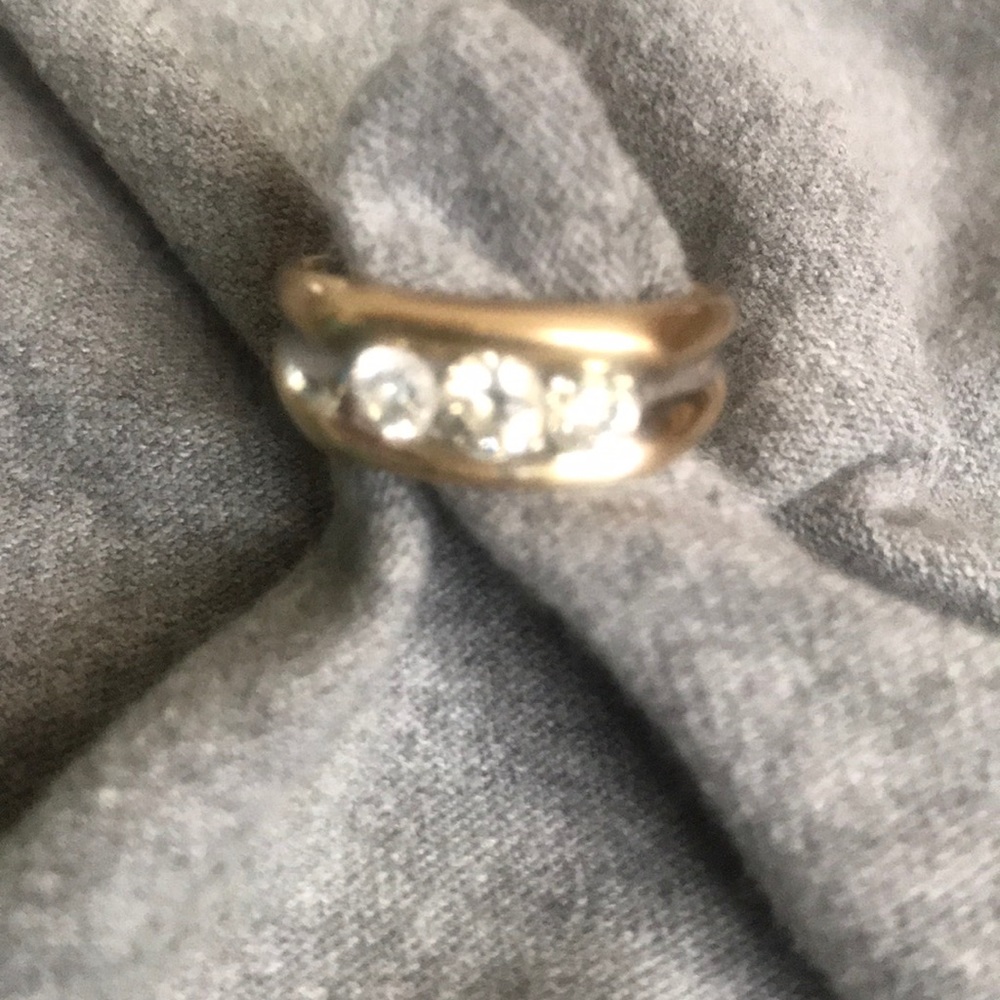 $4,000